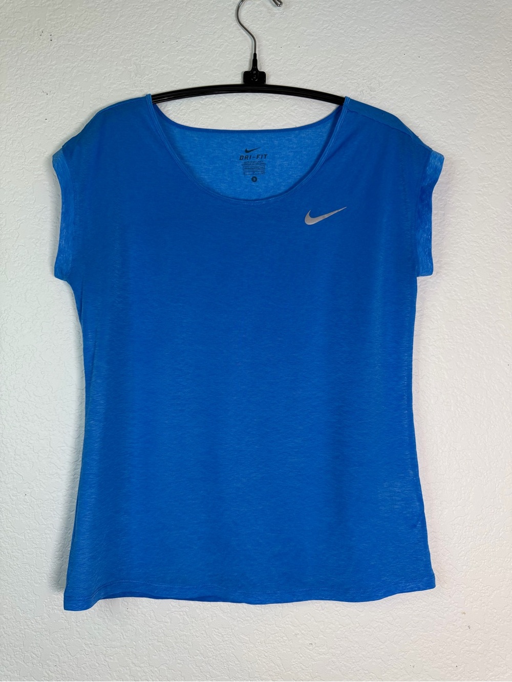 Nike Women's Dri-FIT Cool Breeze Blue Short Sleeve Performance‎ Tee, Size S